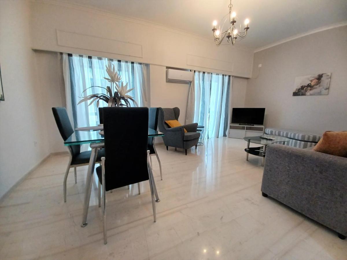 Apartment Marina Zeas Livemodern *
